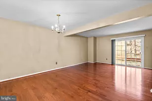 8871 Manahan Dr, Ellicott City, MD 21043 - Photo 3