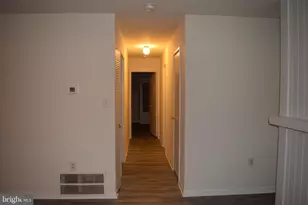 10566 Twin Rivers Rd, Columbia, MD 21044 - Photo 15