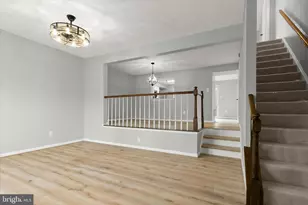 6424 Pound Apple Ct, Columbia, MD 21045 - Photo 7