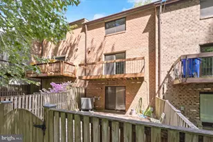 9015 Moving Water Ln, Columbia, MD 21046 - Photo 45