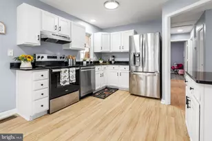 8252 Glen Ct, Jessup, MD 20794 - Photo 15