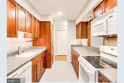 8385 Montgomery Run Road #B, Ellicott City, MD 21043 - Photo 5