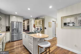 6841 Caravan Ct, Columbia, MD 21044 - Photo 5