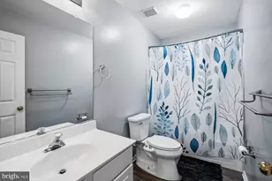 8716 Stonehouse Dr, Ellicott City, MD 21043 - Photo 31