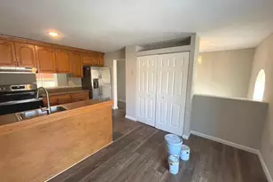 9817 Rainleaf Ct, Columbia, MD 21046 - Photo 3