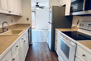 7002 Knighthood Ln, Columbia, MD 21045 - Photo 9