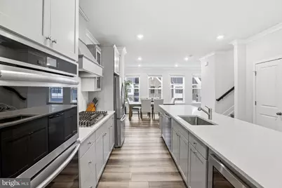 11802 Summer Woods Pl, Marriottsville, MD 21104 - Photo 13