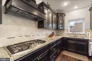 8000 Blue Stream Dr, Elkridge, MD 21075 - Photo 15