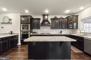 8000 Blue Stream Dr, Elkridge, MD 21075 - Photo 13