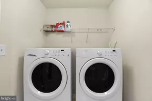 8000 Blue Stream Dr, Elkridge, MD 21075 - Photo 29