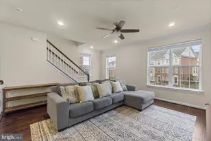 8000 Blue Stream Dr, Elkridge, MD 21075 - Photo 5