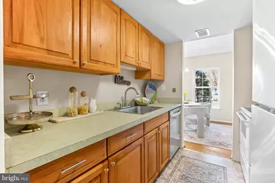 8783 Hayshed Lane #4-4, Columbia, MD 21045 - Photo 11