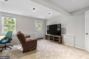 10022 Waterford Dr, Ellicott City, MD 21042 - Photo 35