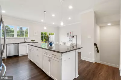 8070 Potter Place, Elkridge, MD 21075 - Photo 7