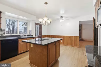 9786 Michaels Way, Ellicott City, MD 21042 - Photo 25