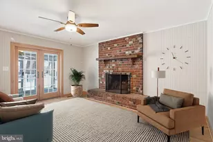 9786 Michaels Way, Ellicott City, MD 21042 - Photo 7