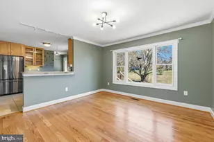 8966 Chapel Ave, Ellicott City, MD 21043 - Photo 11