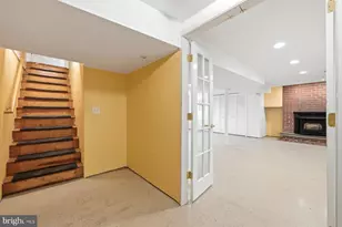 8966 Chapel Ave, Ellicott City, MD 21043 - Photo 29