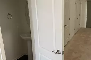 7724 Rearden Ct, Elkridge, MD 21075 - Photo 3