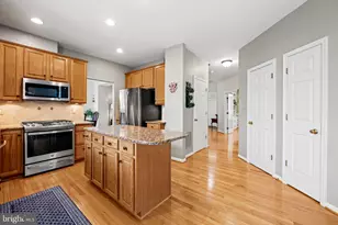 5325 Dunteachin Dr, Ellicott City, MD 21043 - Photo 15