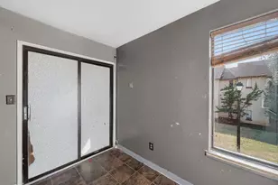 9635 White Acre Rd, Columbia, MD 21045 - Photo 13