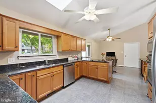 6441 Snuffbox Terrace, Columbia, MD 21044 - Photo 5