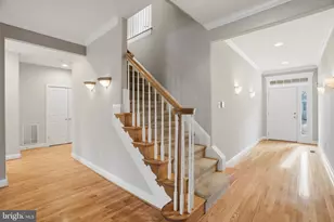 8704 Timber Oak Ln, Laurel, MD 20723 - Photo 3