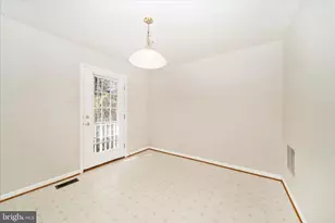 7704 English Oak Cir, Elkridge, MD 21075 - Photo 15