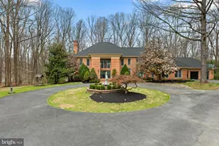10429 Kingsbridge Rd, Ellicott City, MD 21042 - Photo 1