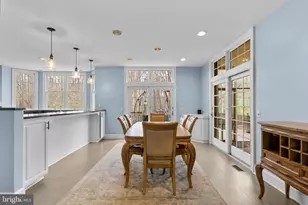 10429 Kingsbridge Rd, Ellicott City, MD 21042 - Photo 19