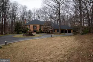 10429 Kingsbridge Rd, Ellicott City, MD 21042 - Photo 1