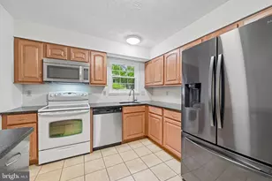 10181 Cape Ann Dr, Columbia, MD 21046 - Photo 13