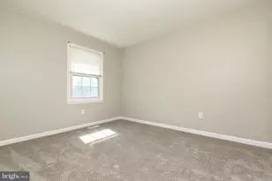 5895 Rowanberry Dr, Elkridge, MD 21075 - Photo 39