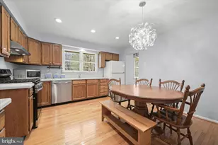 3912 Jumpers Hill Ln, Ellicott City, MD 21042 - Photo 3