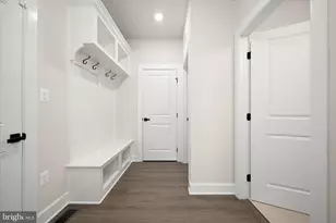 8370 McGill Ct, Laurel, MD 20723 - Photo 27
