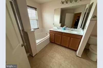 7211 Maidstone Place #201, Elkridge, MD 21075 - Photo 13