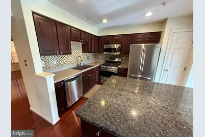 7211 Maidstone Place #201, Elkridge, MD 21075 - Photo 3