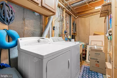 8214 Styers Court NW, Laurel, MD 20723 - Photo 27