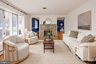 10214 Green Clover Dr, Ellicott City, MD 21042 - Photo 3