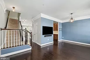 5954 Logans Way, Ellicott City, MD 21043 - Photo 9