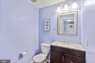 6008 Cedar Wood Dr, Columbia, MD 21044 - Photo 9