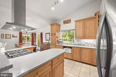 9233 Spring Valley Road, Ellicott City, MD 21043 - Photo 7