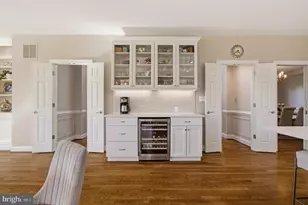11641 Quarterfield Dr, Ellicott City, MD 21042 - Photo 9