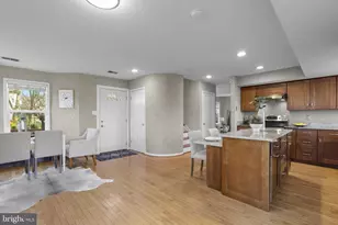 7254 Riding Hood Cir, Columbia, MD 21045 - Photo 9