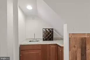 9035 Overhill Dr, Ellicott City, MD 21042 - Photo 33