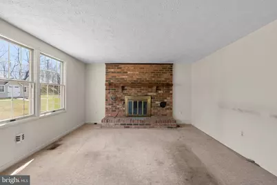 8745 Cardinal Forest Circle, Laurel, MD 20723 - Photo 11