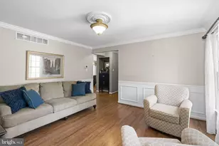 2877 Thornbrook Rd, Ellicott City, MD 21042 - Photo 3