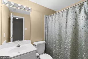 2877 Thornbrook Rd, Ellicott City, MD 21042 - Photo 35