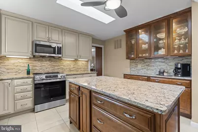 2913 Evergreen Way, Ellicott City, MD 21042 - Photo 5