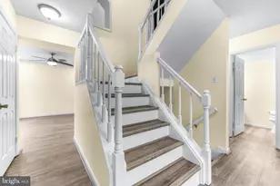 8691 Manahan Dr, Ellicott City, MD 21043 - Photo 7